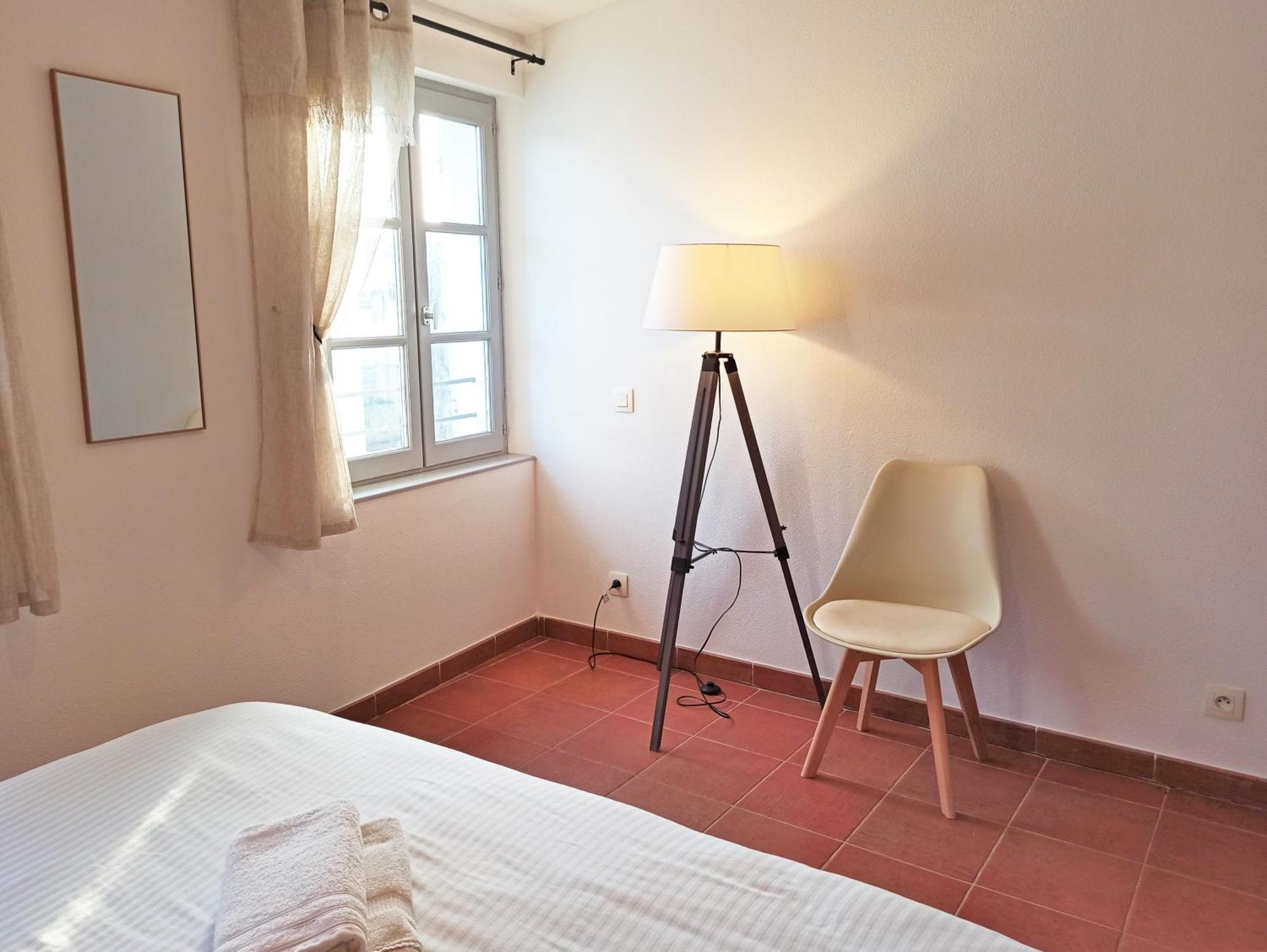 Ac - Quiet - Le Colibri, Bright Duplex Apartment